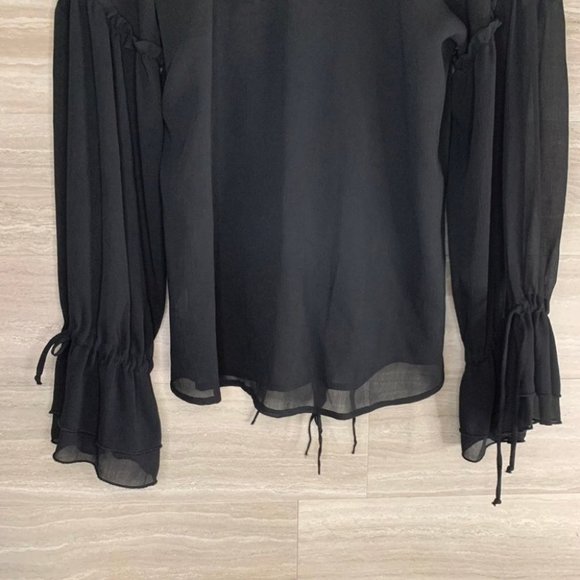 Womens Metro 7 Ruffle Button Down Blouse - Picture 9 of 11